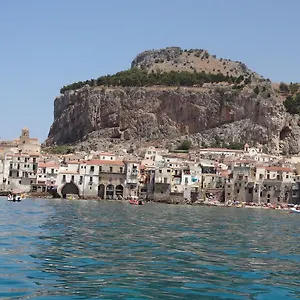 Casa Catherine Cefalú