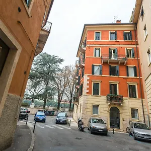 Le Casette Di Zecca Giorgia 2*, Verona Itália