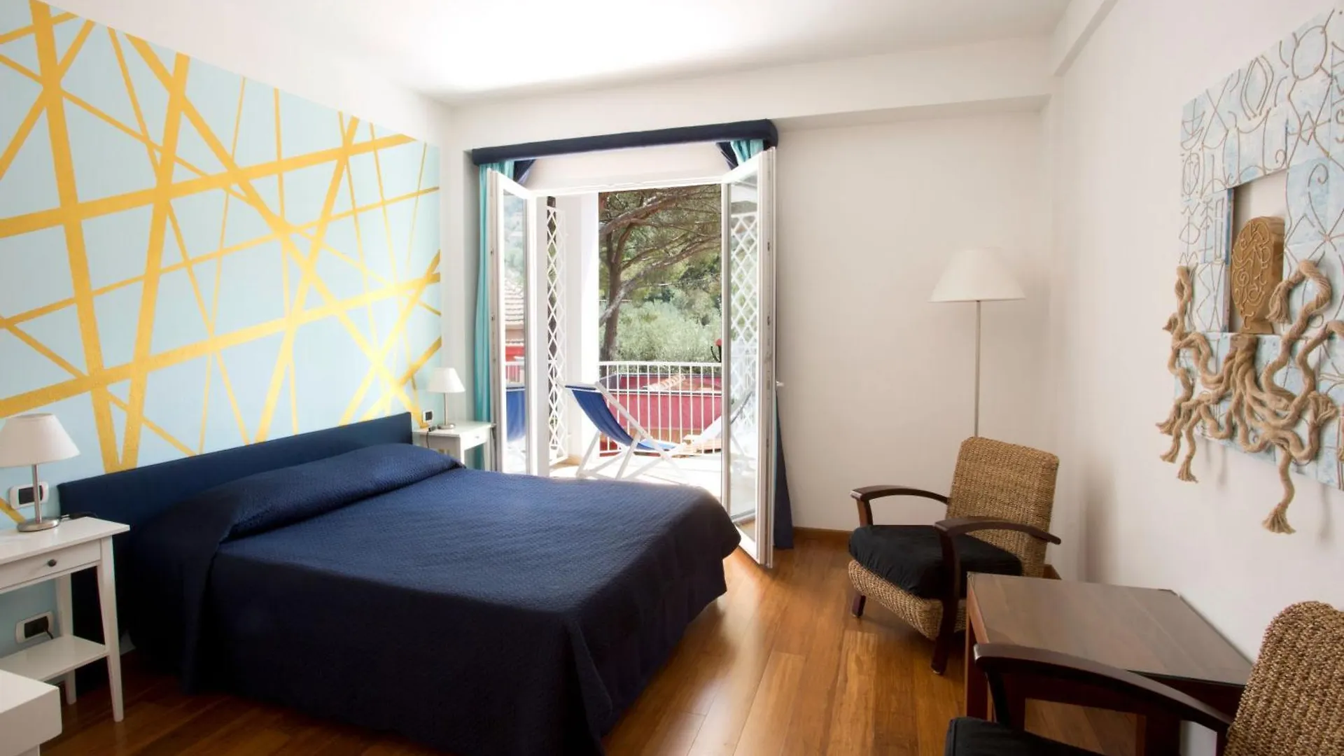 Hotel Kalura Cefalu
