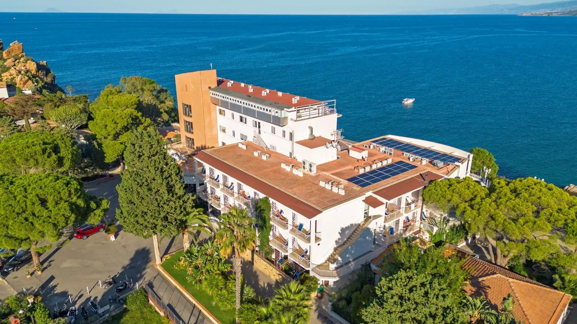 Hotel Kalura Cefalu 4*,  Italy